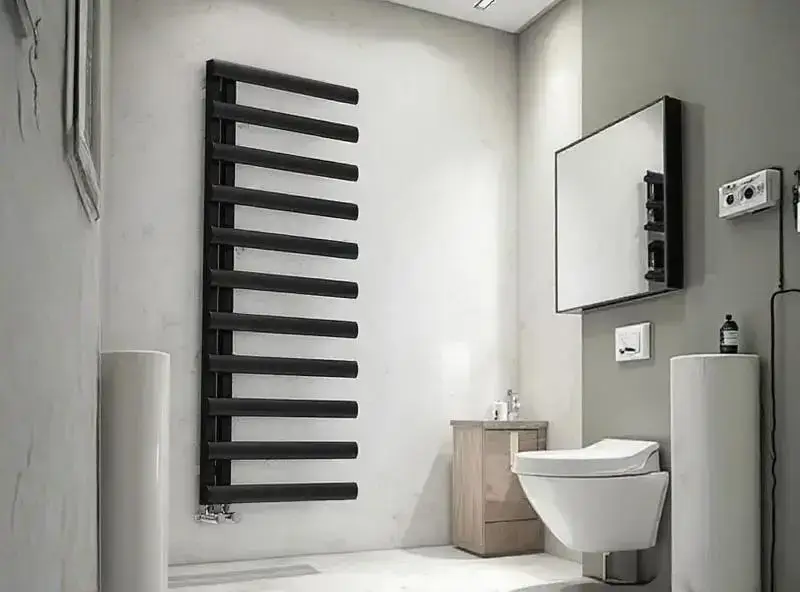 Bubly Matt Black Ladder Towel Radiator