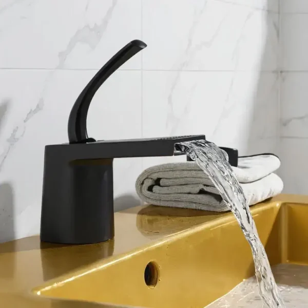 Luxury Prestige Wave Tap - Image 4