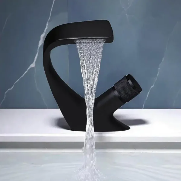 Apex Streamline Precision Faucet - Image 3